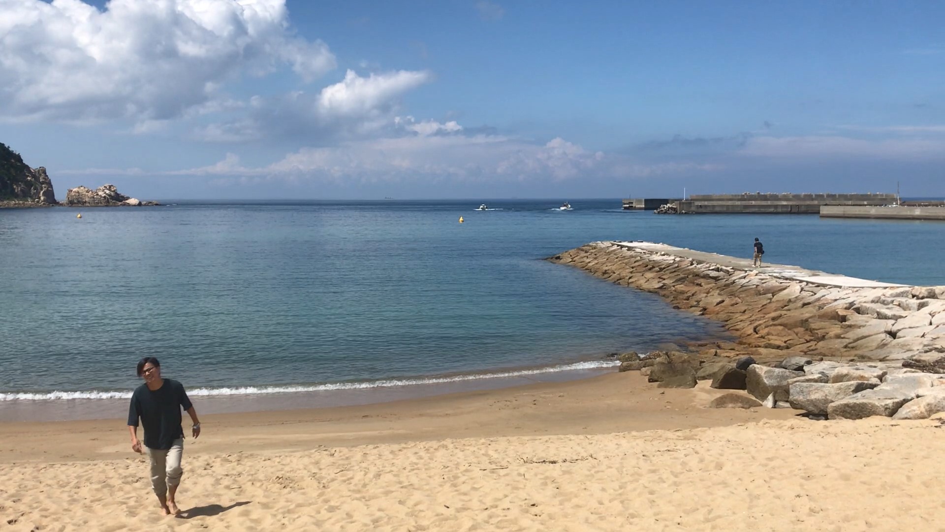 浜辺 〜それぞれの愉しみ方〜